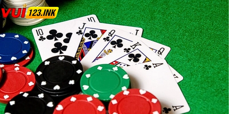 Mậu thầu trong Mậu Binh là gì và lưu ý khi chơi trò chơi này